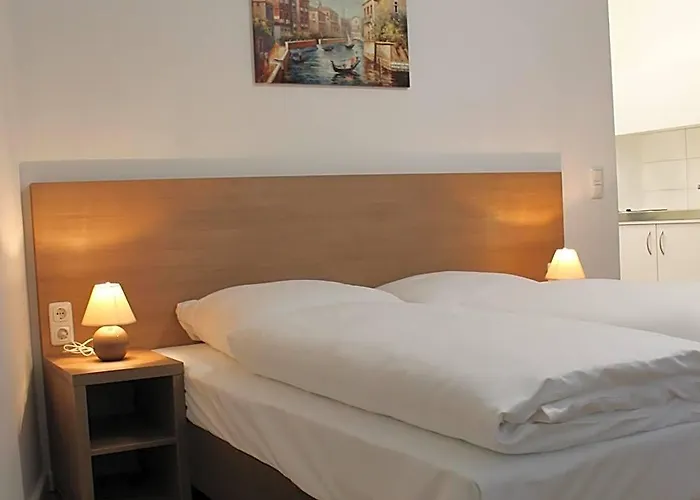 Am Self Check-in Hotel 3*
